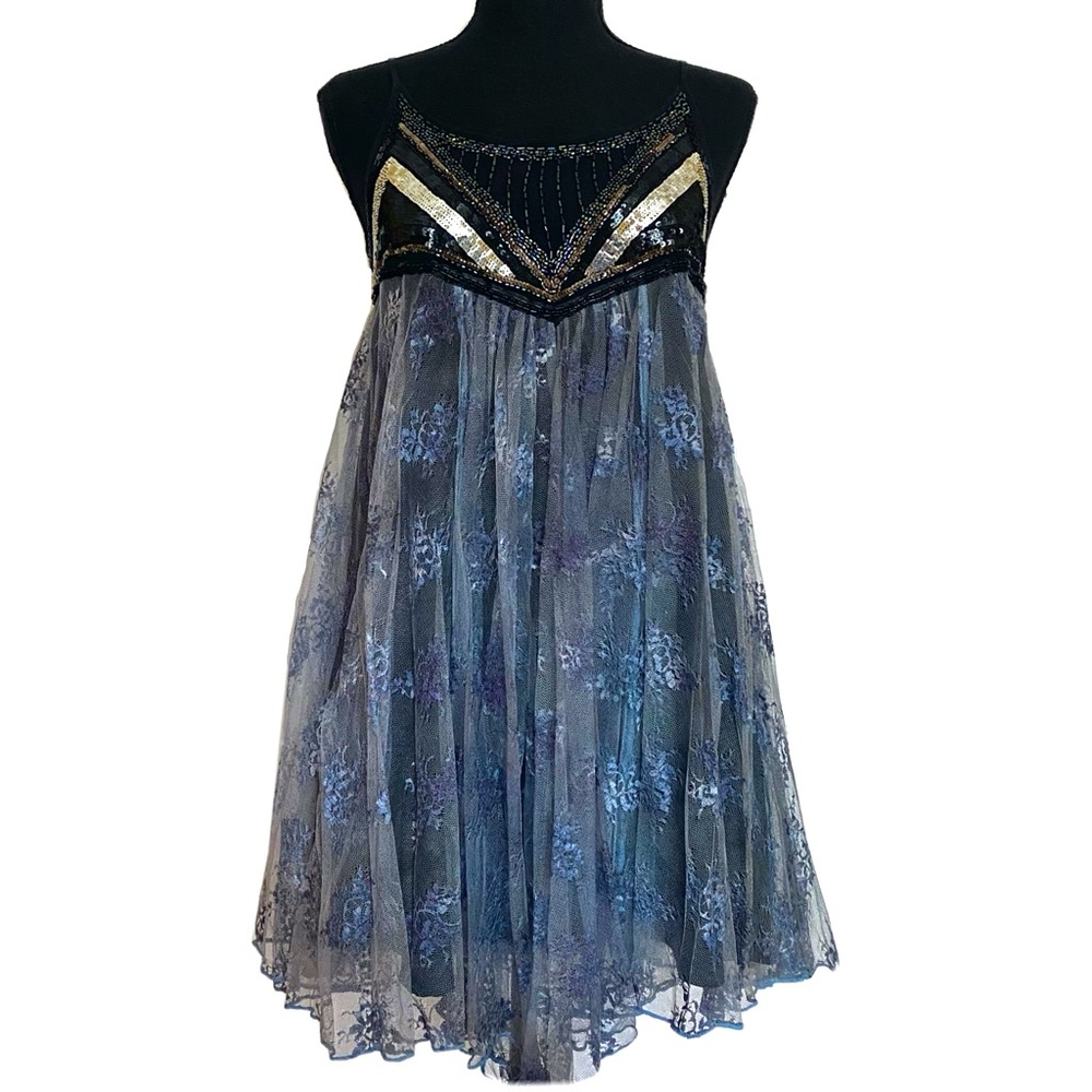 UO ecoté Boho Hippie Gypsy Lace Embellished Dress